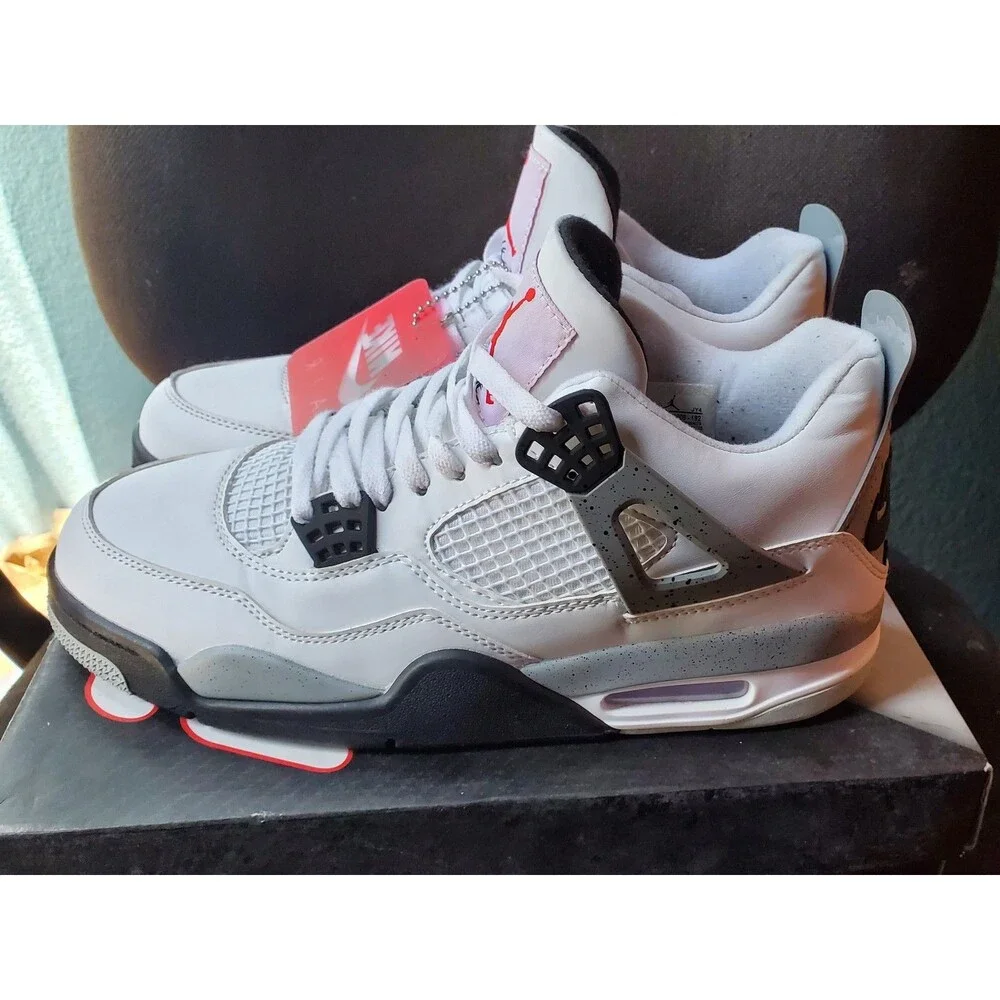 Nike Air Jordan 4 Retro White Cement. Size 10
